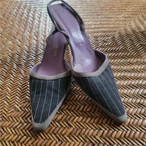 Richard Tyler Couture Sling Back Kitten Heels